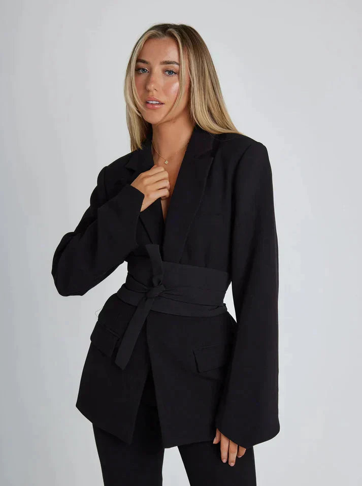 Maebh | Chic Women's Summer Coat | Lightweight, Tailored, Versatile Elegance