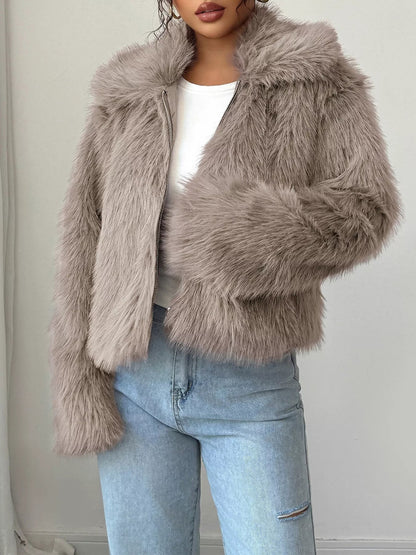 Rizza - Cosy Short Zip Jacket with Soft Faux Fur
