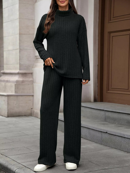 Dayanara - Elegant Ribbed Turtleneck Jumper and Trousers Set