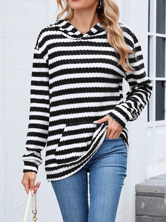 Yasmila - Elegant Warm Striped Hoodie for Women