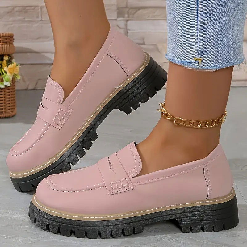 chic-casual-loafers-with-trend-5-3n11oe