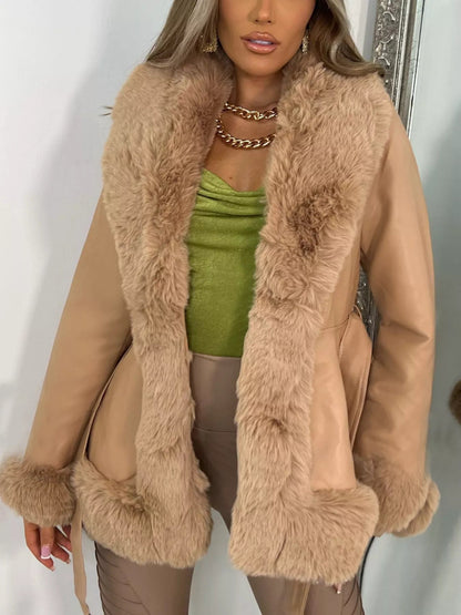 Jelaina - Elegant Coat with Faux Fur Trims