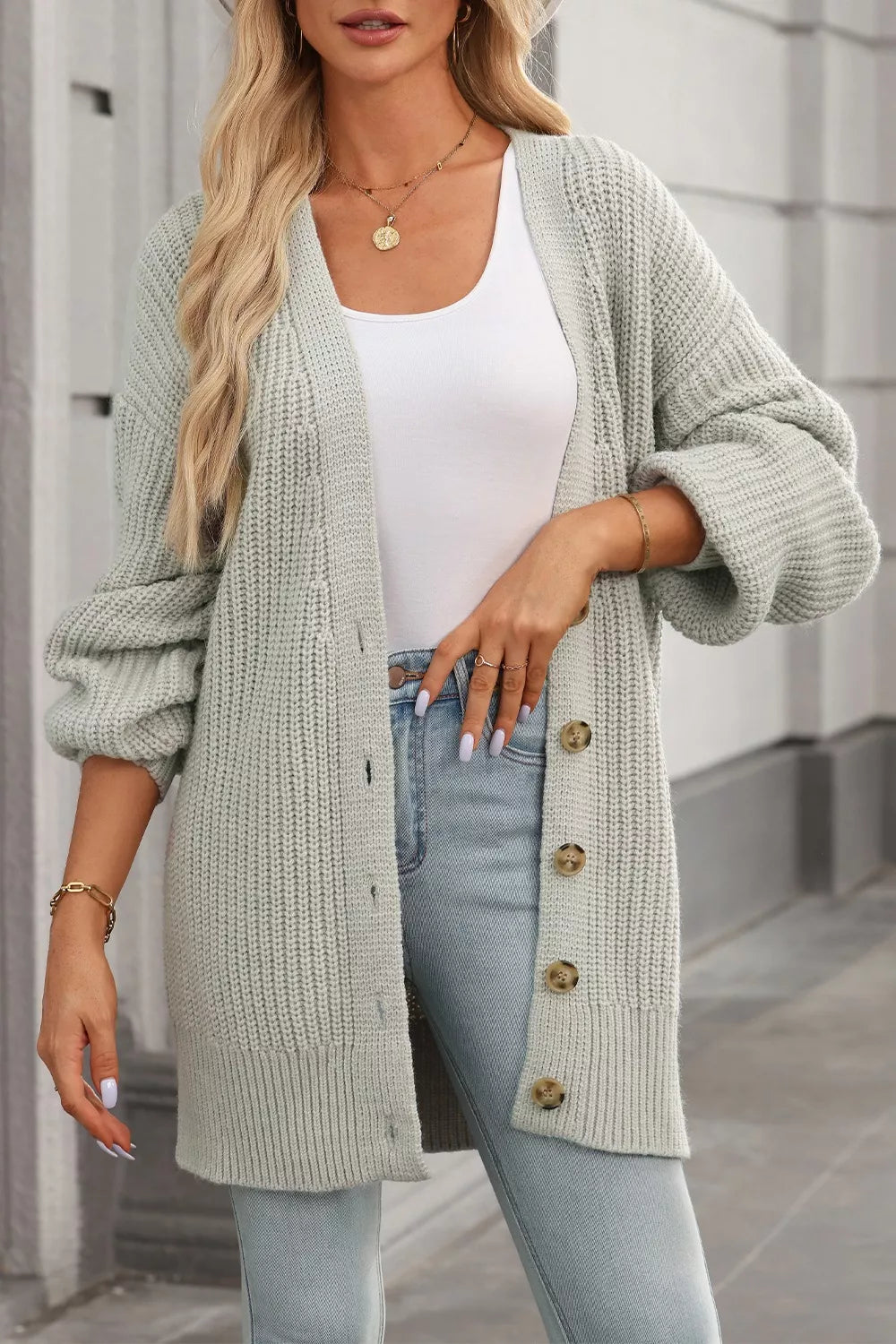 Verla - Chunky knit button-down warm cardigan