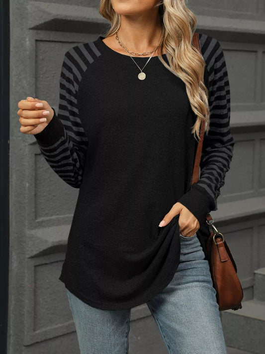 Dalmira - Casual Crewneck Sweatshirt with Striped Sleeves