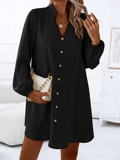 Lilou - Casual long-sleeve buttoned mini dress with V-neck