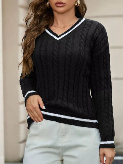 Gwenyth - Classic cable knit V-neck sweater