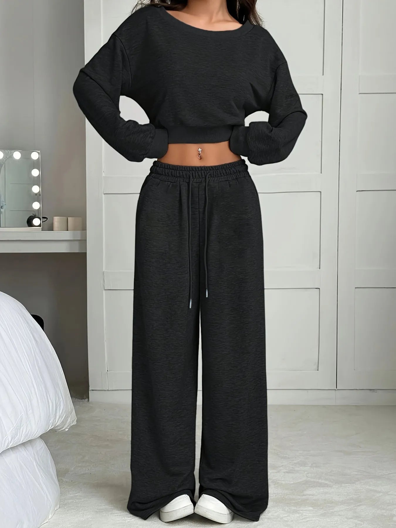 Dina - Casual Loose Long-Sleeve Crop Top and Pants Set