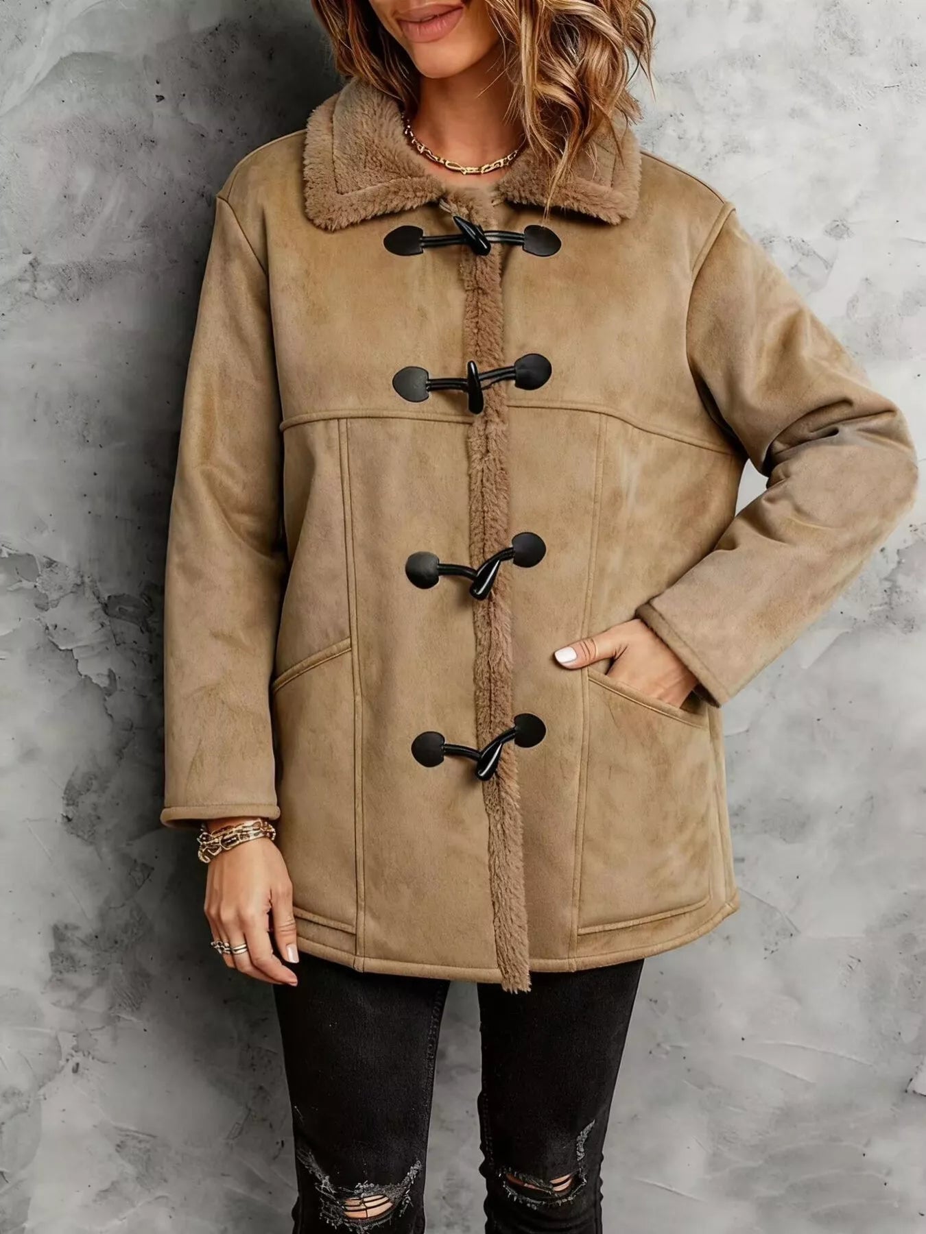 Haniyah - Cozy sherpa lined warm toggle coat
