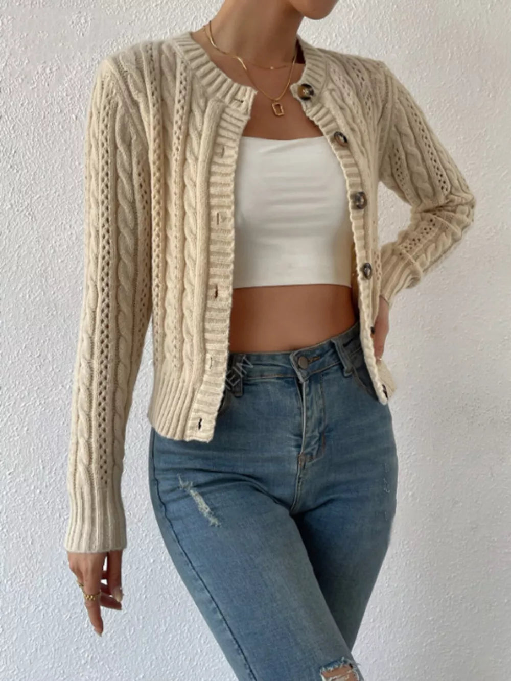 Tianna - Cozy cable knit button-up cardigan