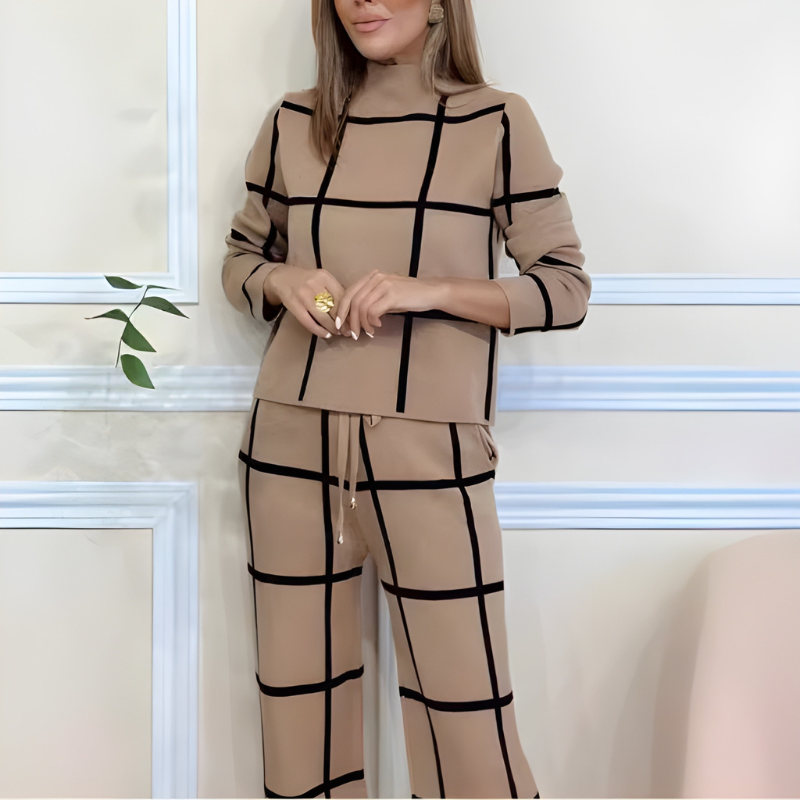 Lizzette - Elegant stylish checkered stylesweater and pants set