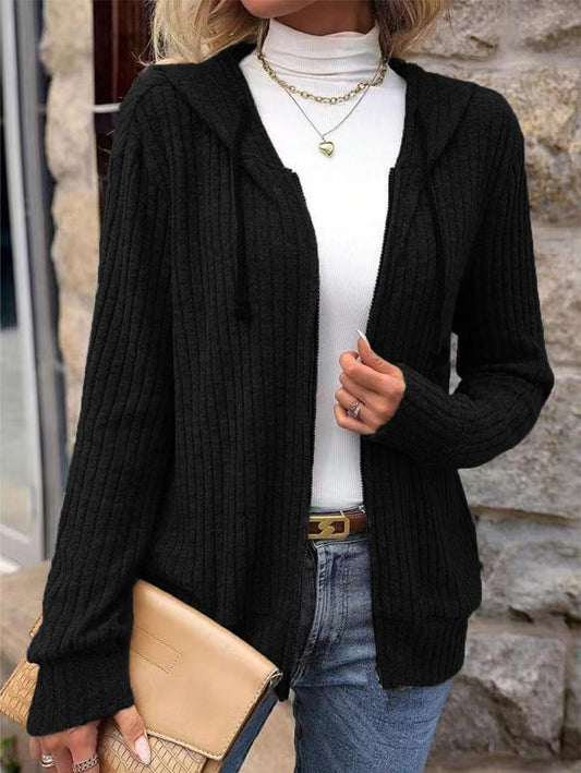 Reanne - Elegant Knitted Zip-Up Cardigan