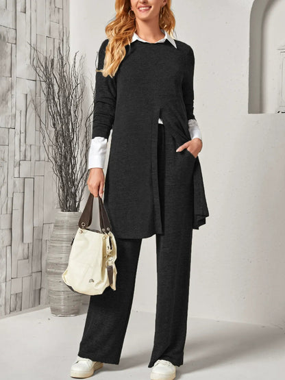 Olianna - Casual Set with Long Soft Knit Sweater and Trousers