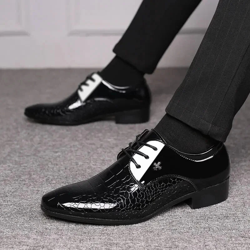 Men’s Formal Oxford Shoes | Patent Leather, Textured Gloss