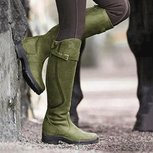 Celtic Comfort | Waterproof Thermal Boots for Winter Adventures | Durable, Stylish, Warm